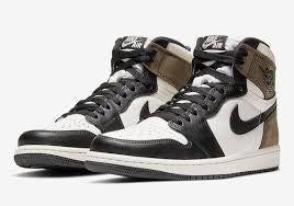 Dark Mocha Jordan 1’s